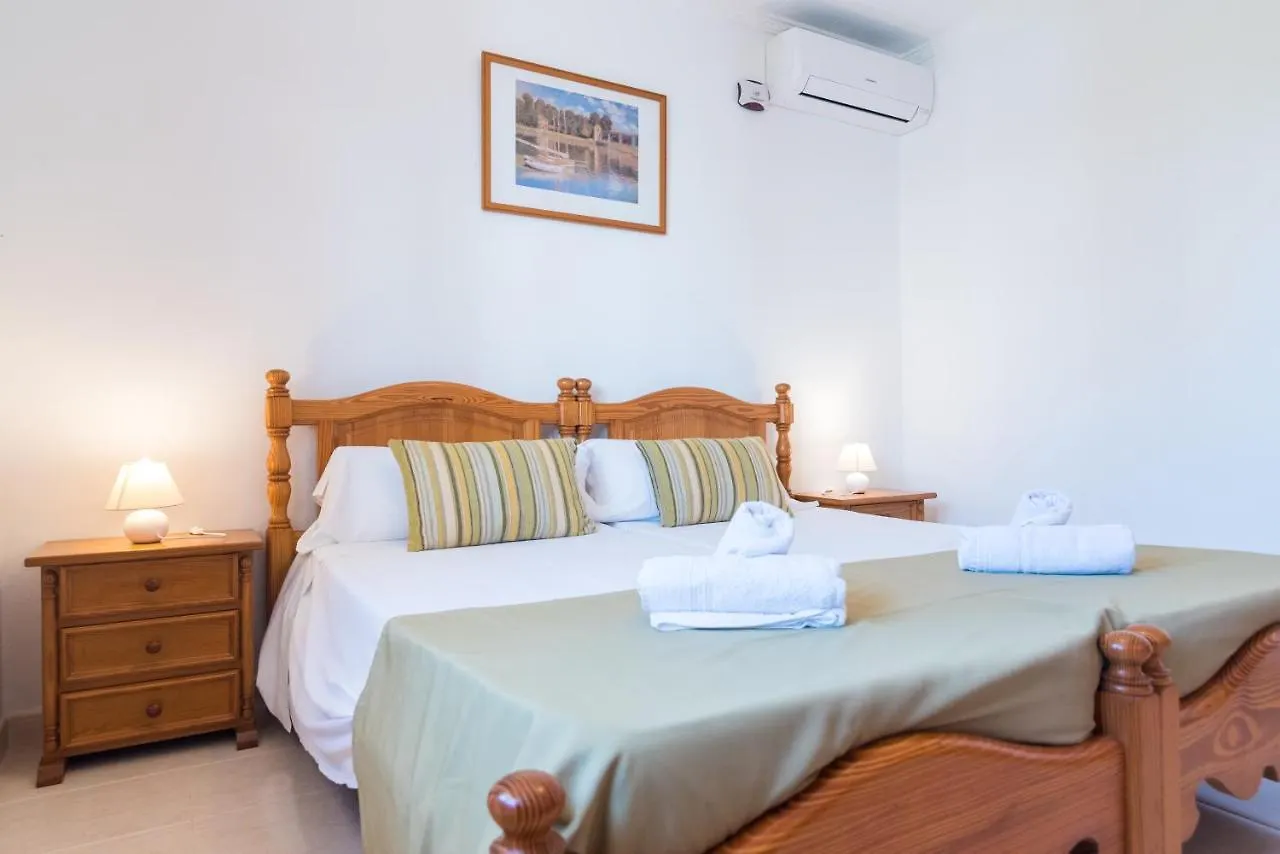 Hotel Ses Puntetes Cala D´Or 3*,
