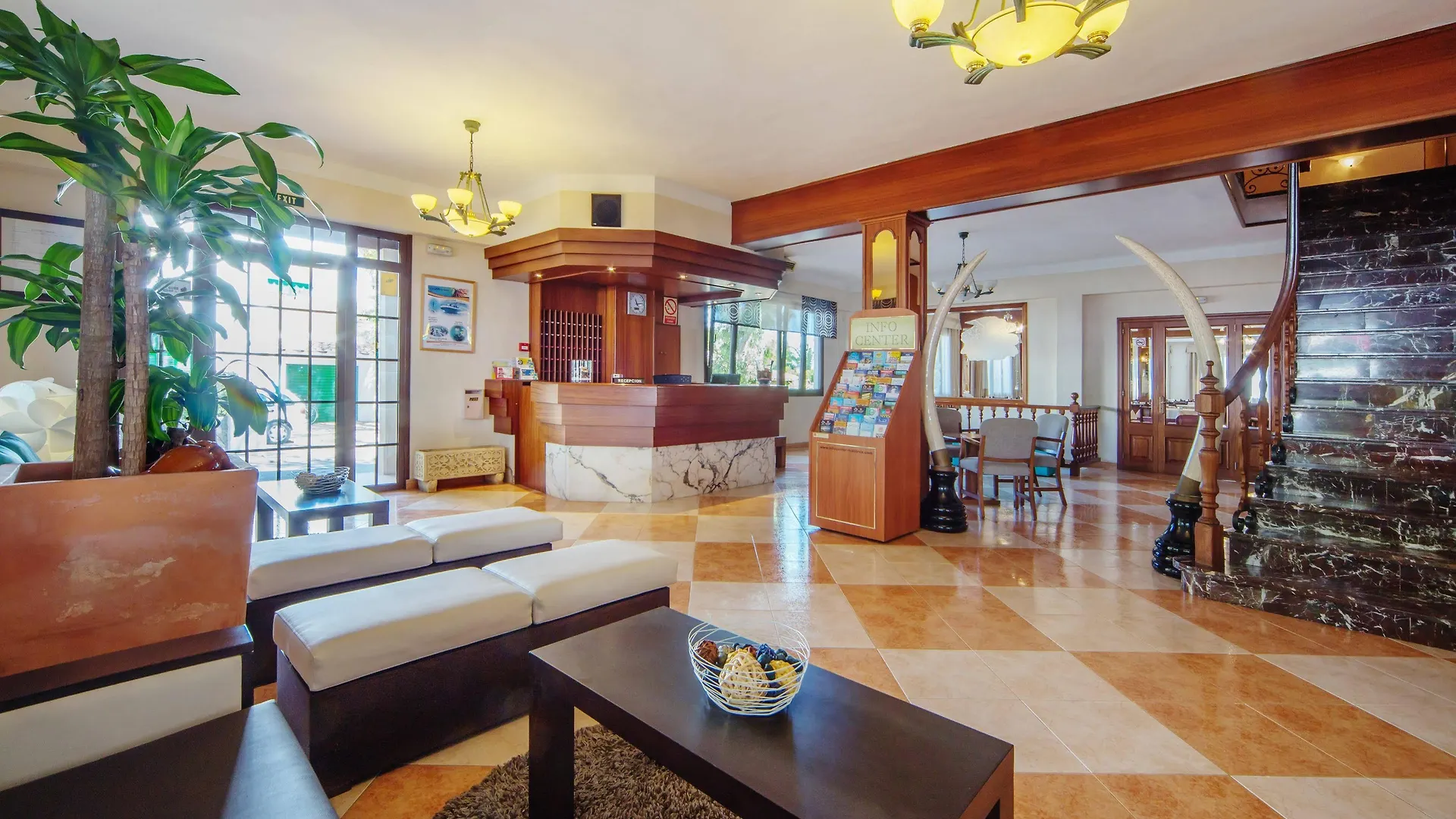 Hotel Ses Puntetes Cala d'Or  3*, Cala d'Or (Mallorca)