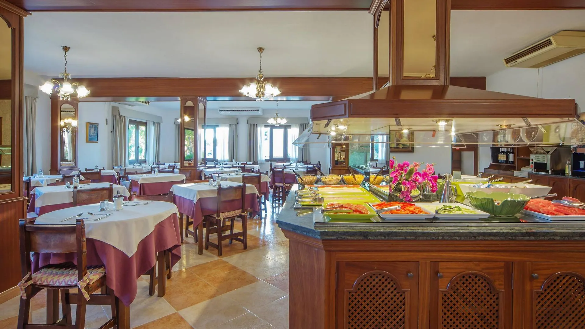 Hotel Ses Puntetes Cala D´Or 3*,  Spanien